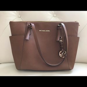 Michael Kors Jet Set Tote - Brown